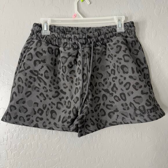 comfrt Pants - Comfrt Minimalist Shorts, Steel Grey Leopard, M, KJHU145B